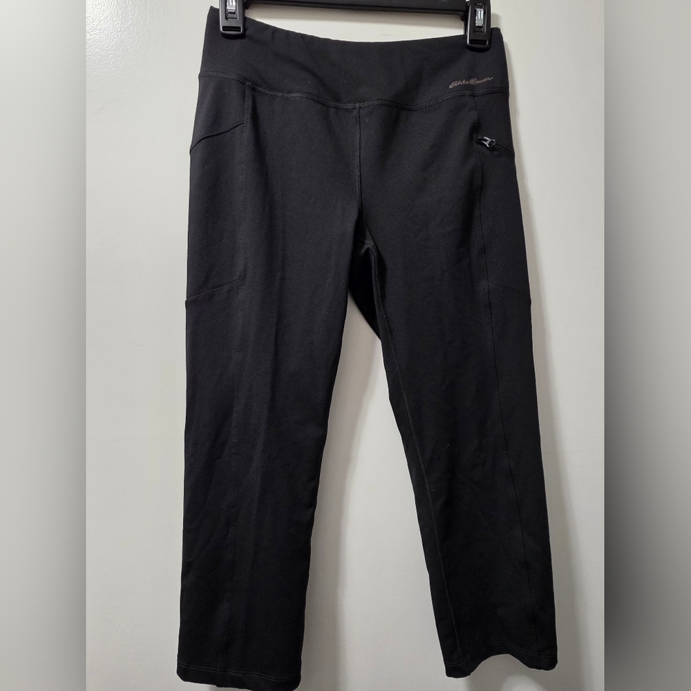 Black Athletic Cropped Leggings